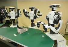 2015年9月10日广东智能制造示范中心开放，各路机器人齐聚