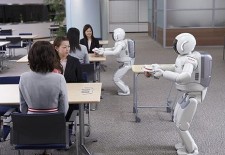 机器人时代：要让“自动”变为“智动”