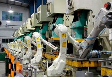 从世界机器人大会剖析国产现状：机器人产业还有很长的路要走