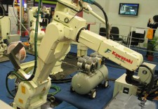 外国机器人的强势来袭，国产机器人如何打好保卫战？