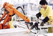 3年内东莞80%工业企业将“机器换人”