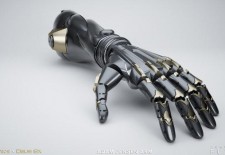 这些超炫假肢的设计灵感居然源于Deus Ex游戏