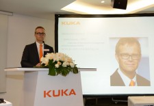专访KUKA机器人CEO斯特凡· 兰帕：KUKA战略不受美的收购影响