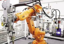 中国要大力推广工业机器人